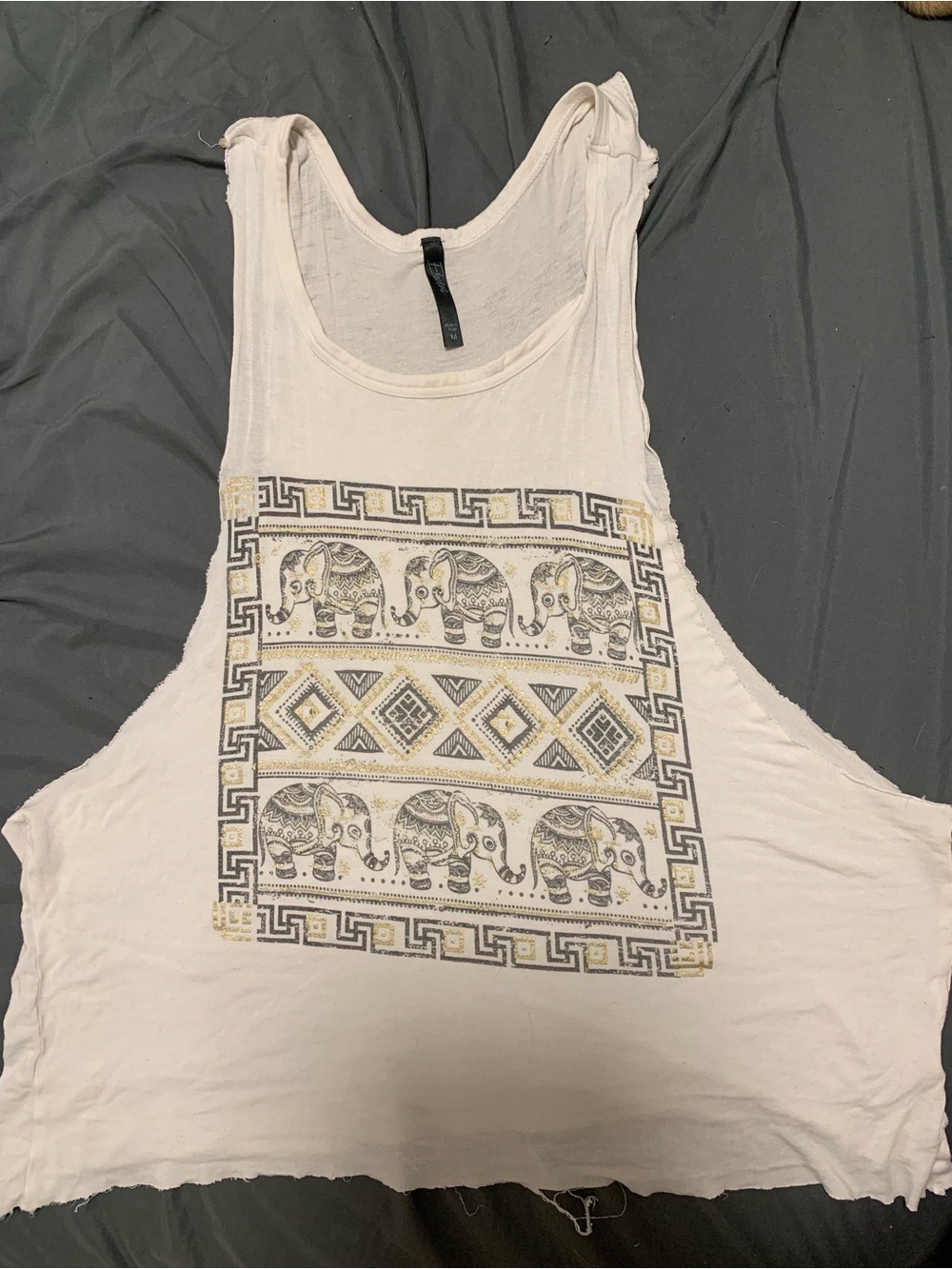 White raw hem elephant tank top